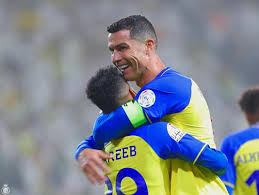 队报：马克龙亲自调停FIFA提案，下场支持切费林+致电因凡蒂诺